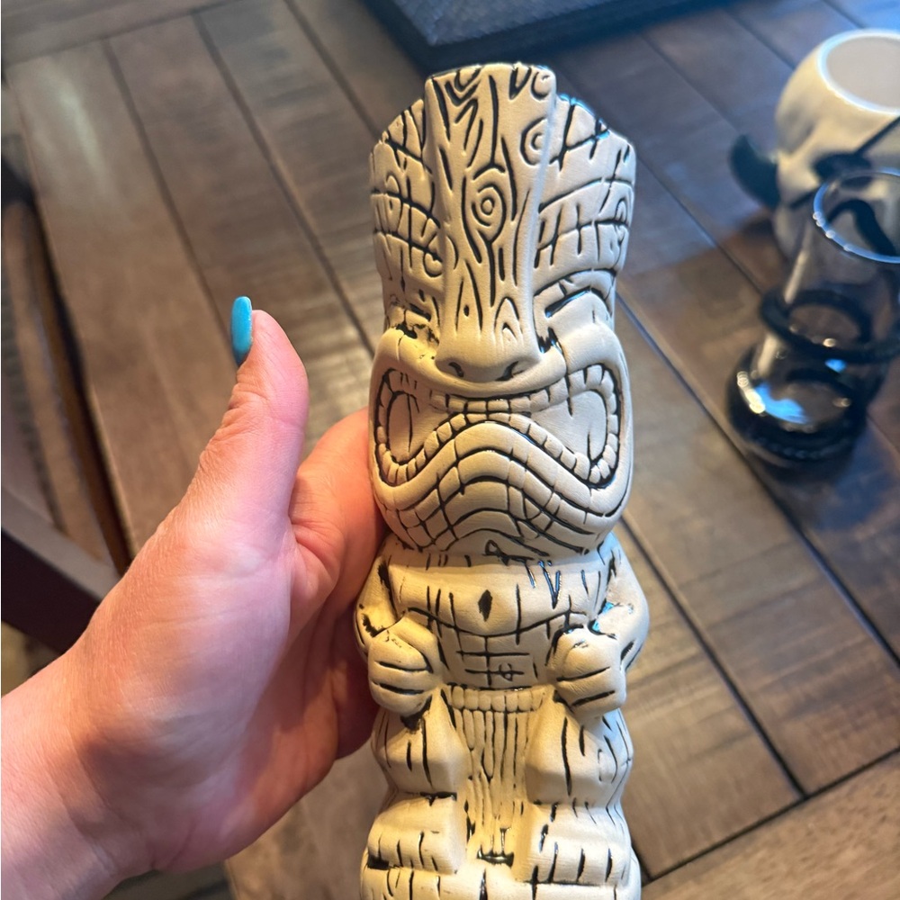 Carved Ceramic Tiki Mug - Frankie's Vegas